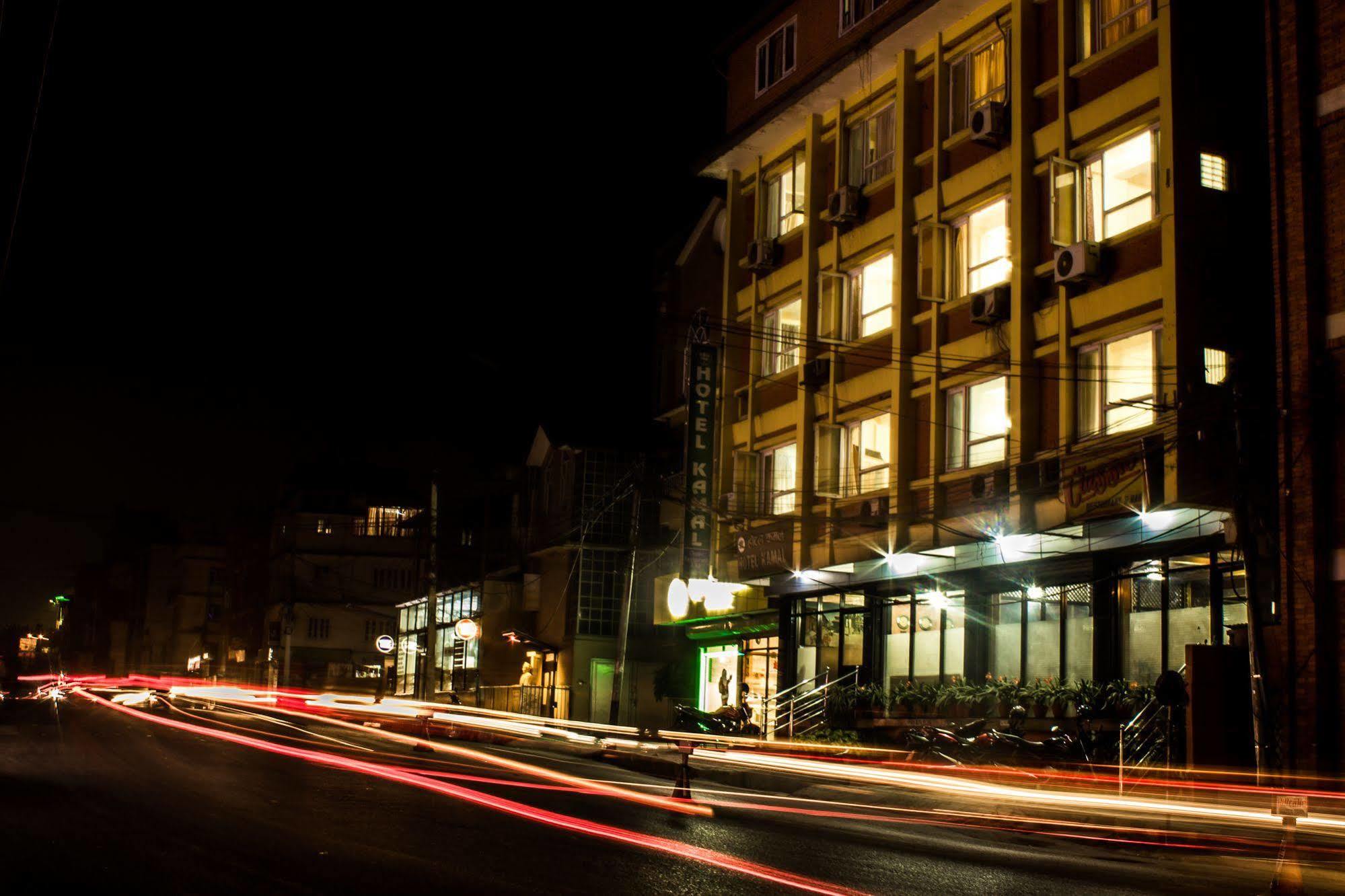 Hotel Kamal Катманду Екстер'єр фото