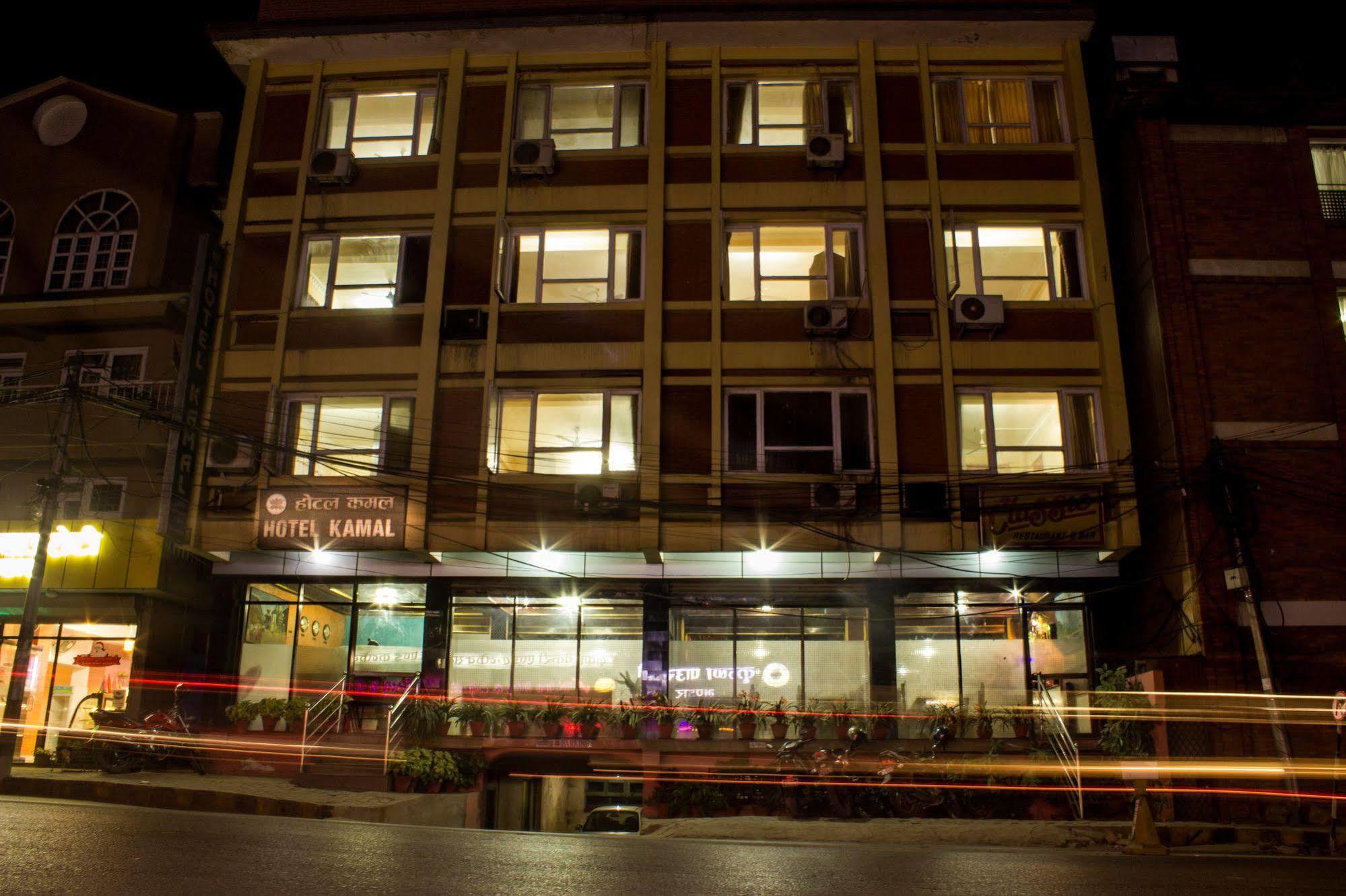 Hotel Kamal Катманду Екстер'єр фото
